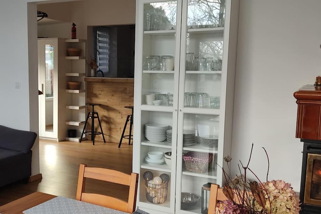 Flora House 3 Minutes From Lake Balaton 케츨리 외부 사진