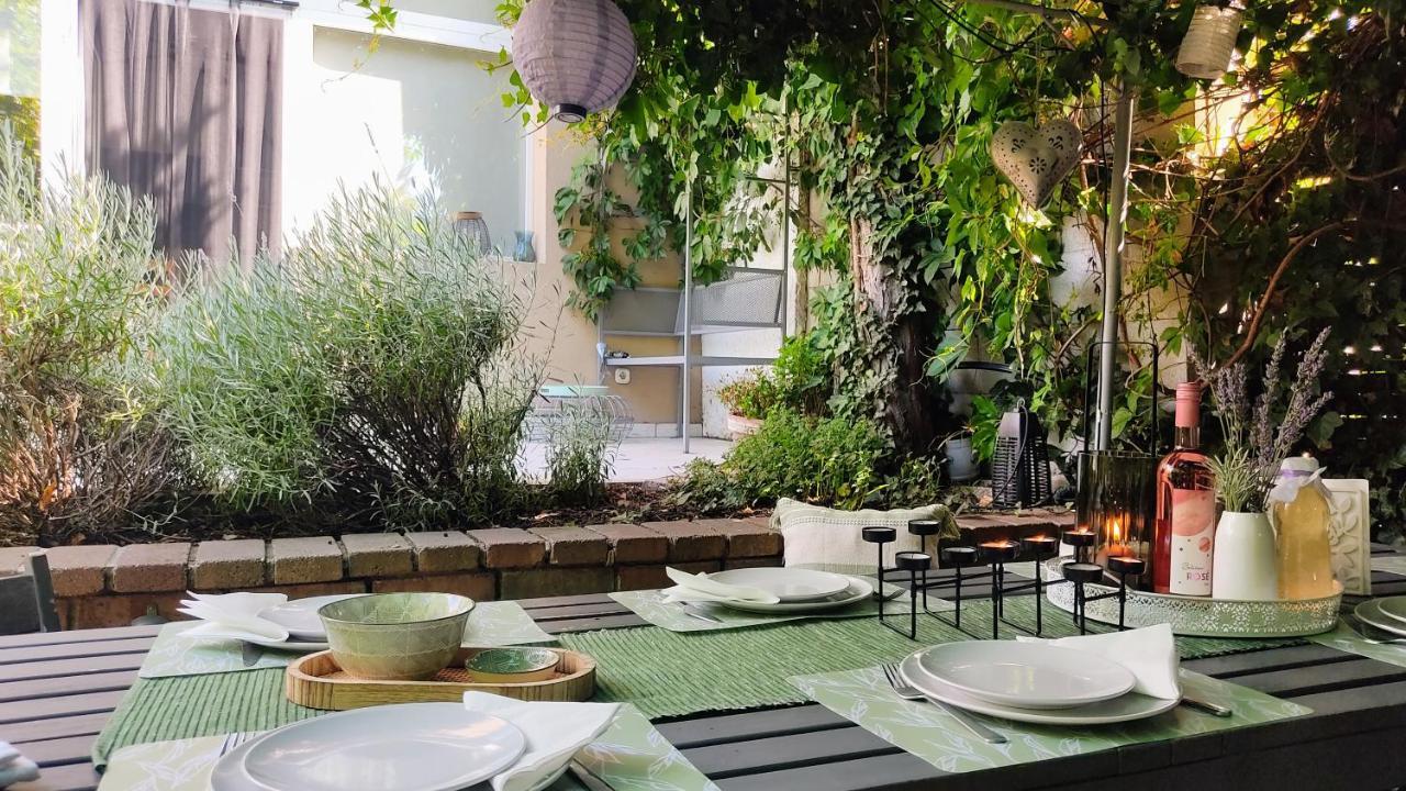 Flora House 3 Minutes From Lake Balaton 케츨리 외부 사진